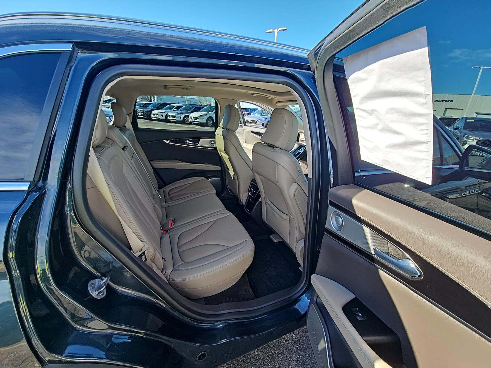 2022 Lincoln Nautilus Reserve AWD