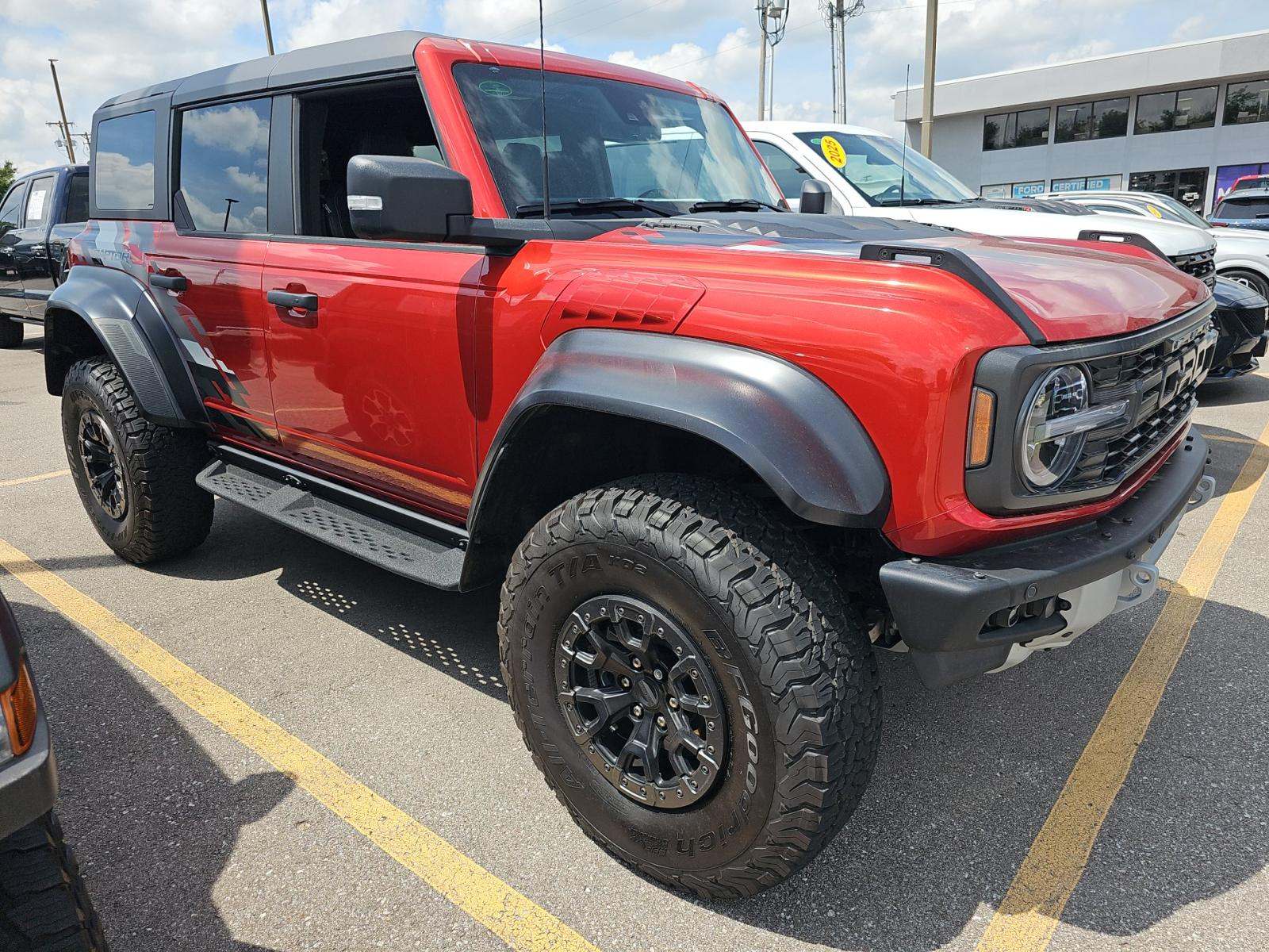 FORD BRONCO - 4