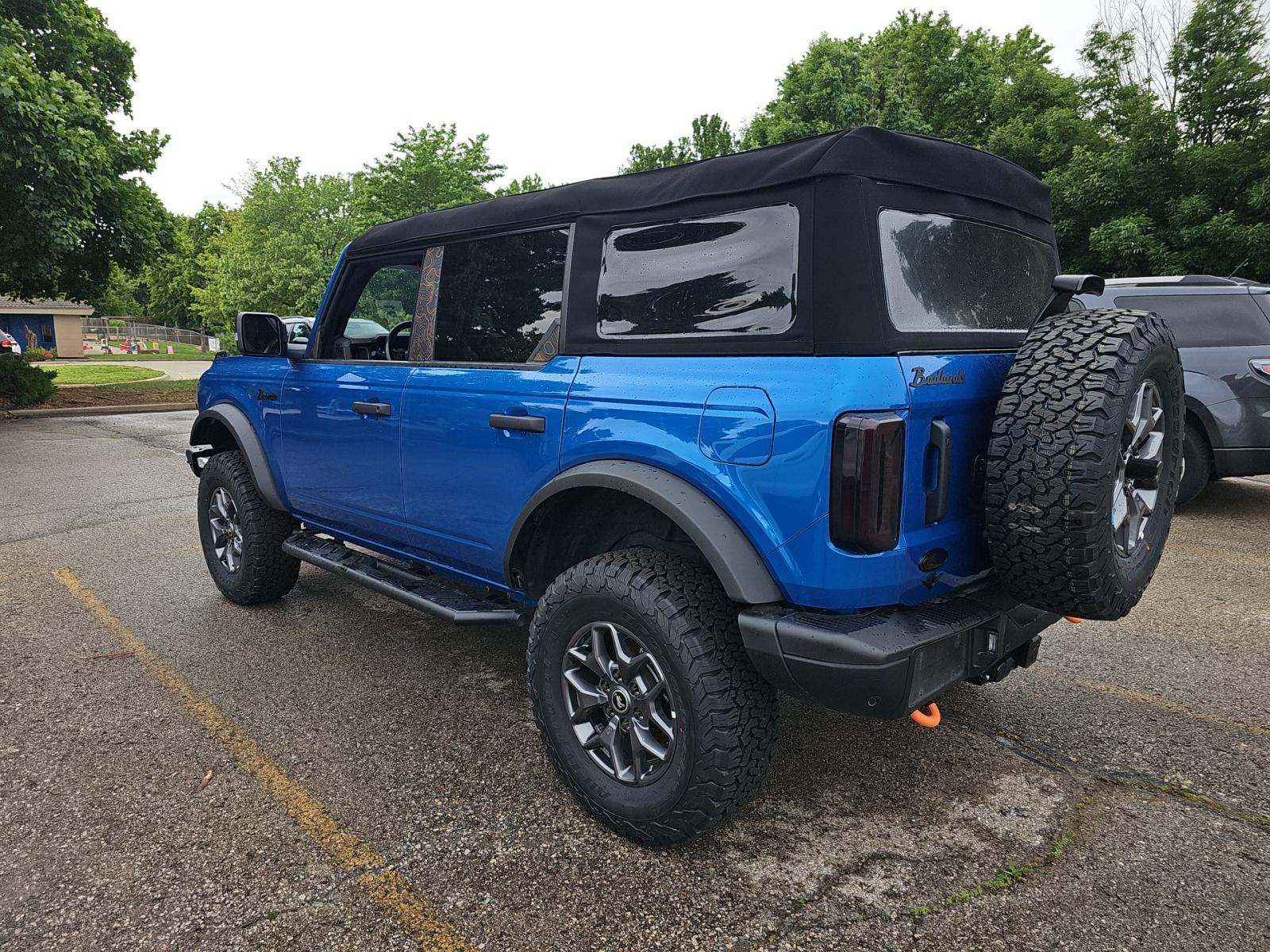FORD BRONCO - 2