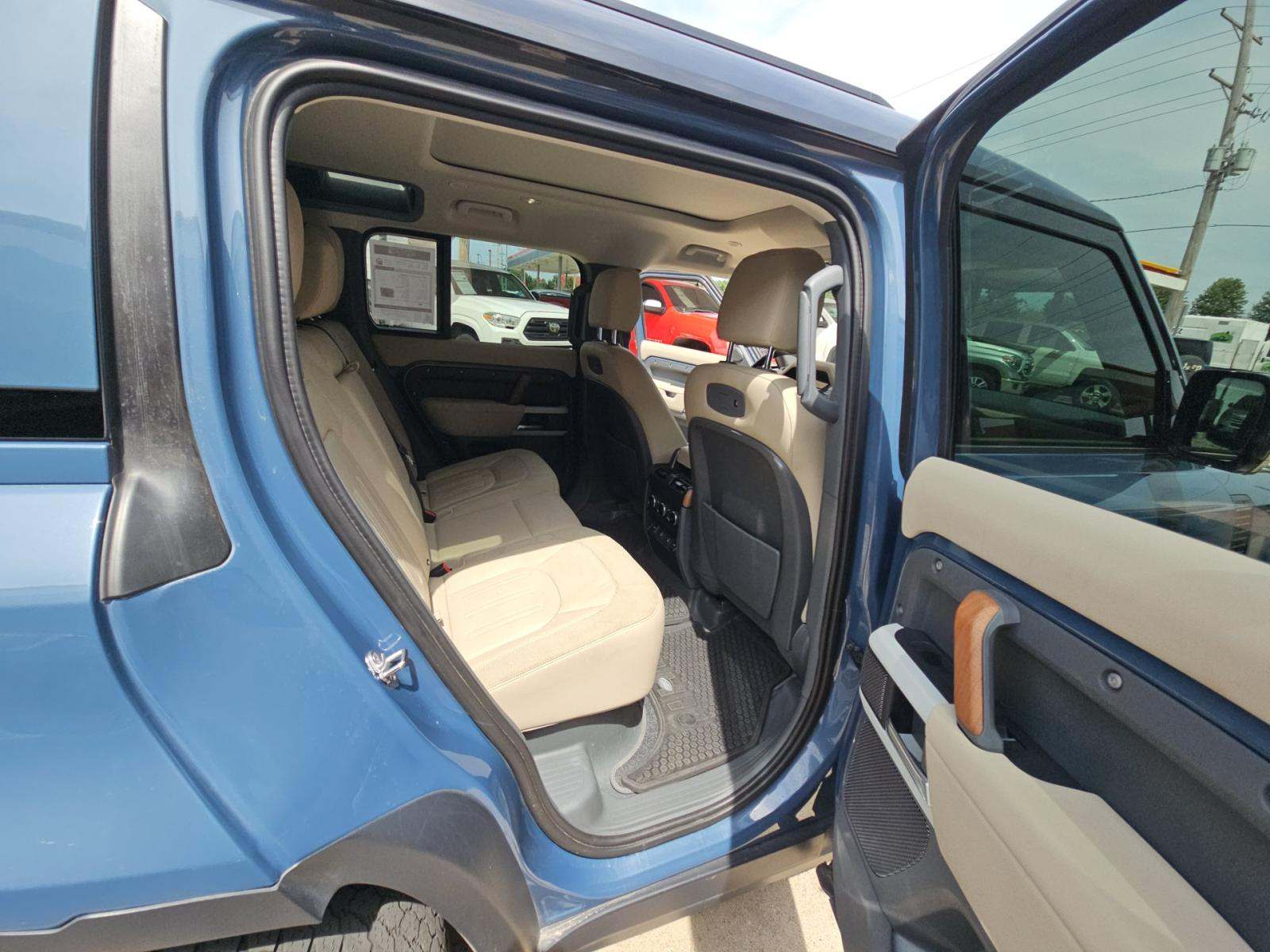 2021 Land Rover Defender 110 S AWD