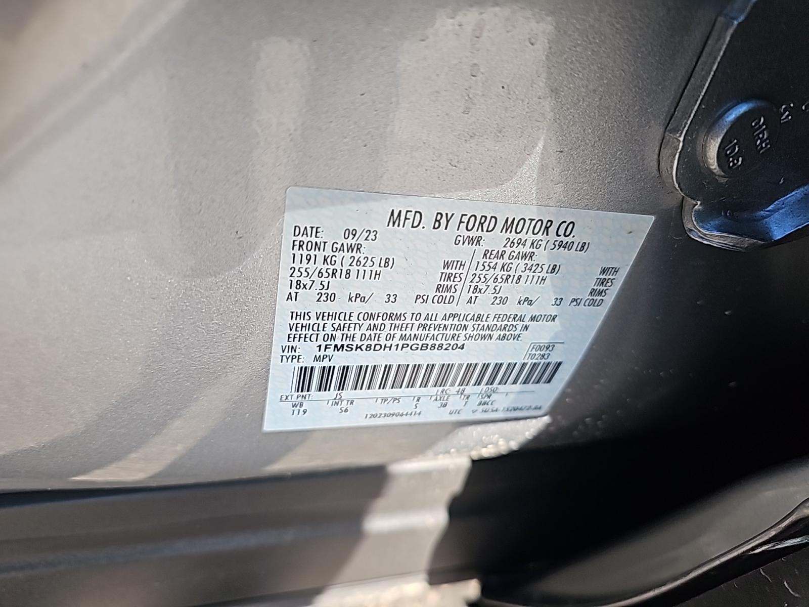 2023 Ford Explorer XLT AWD