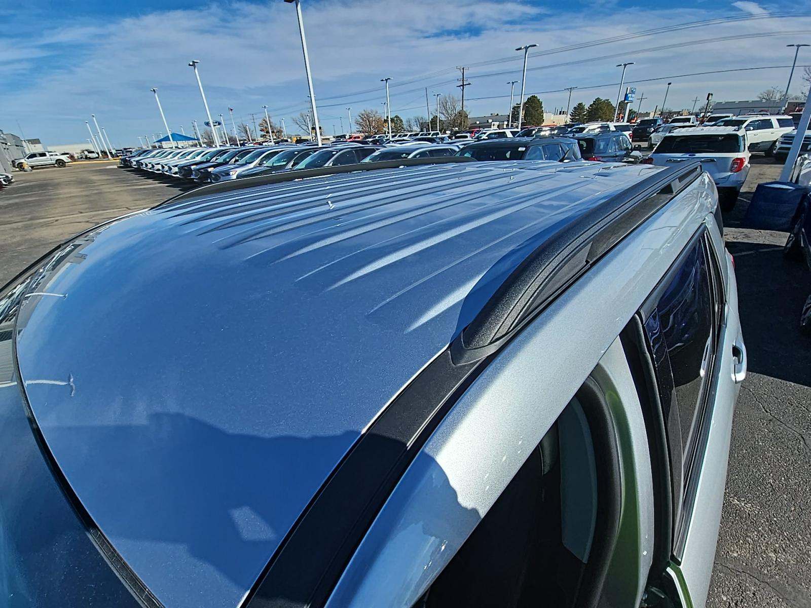 2023 Ford Explorer XLT AWD