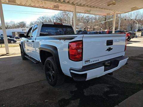 CHEVROLET CUSTOM - 2