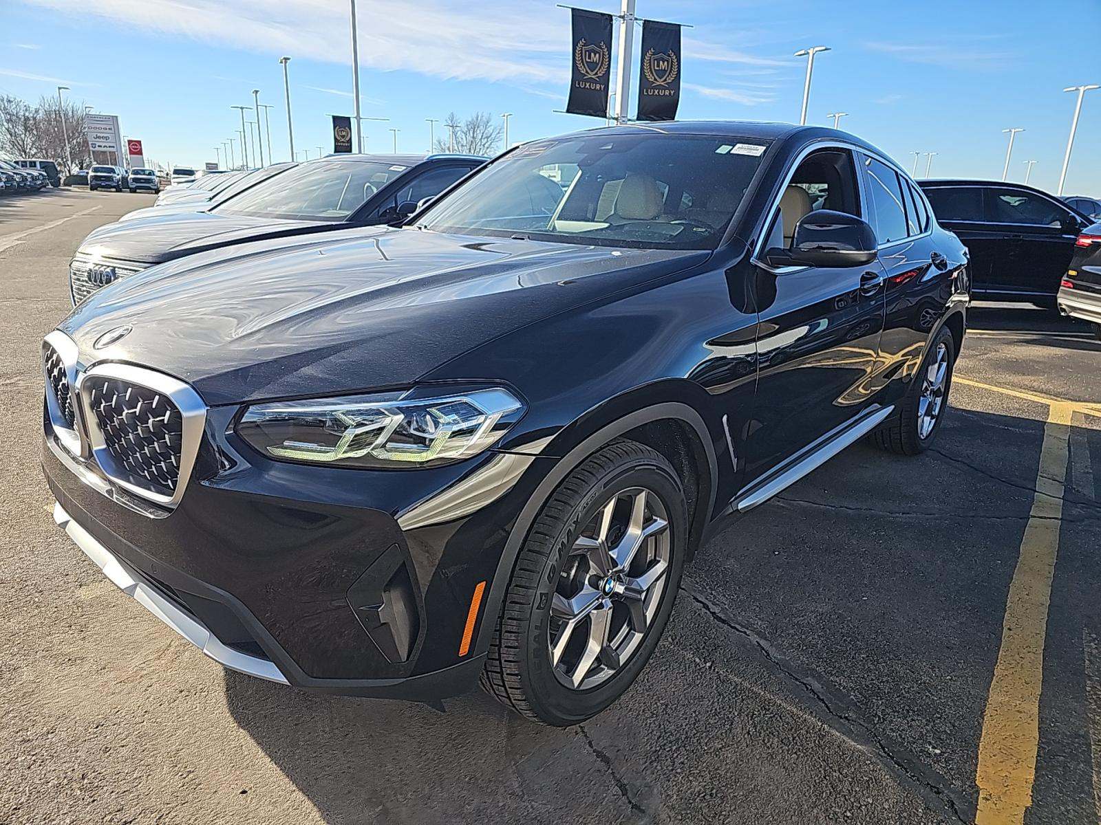 2022 BMW X4 xDrive30i AWD