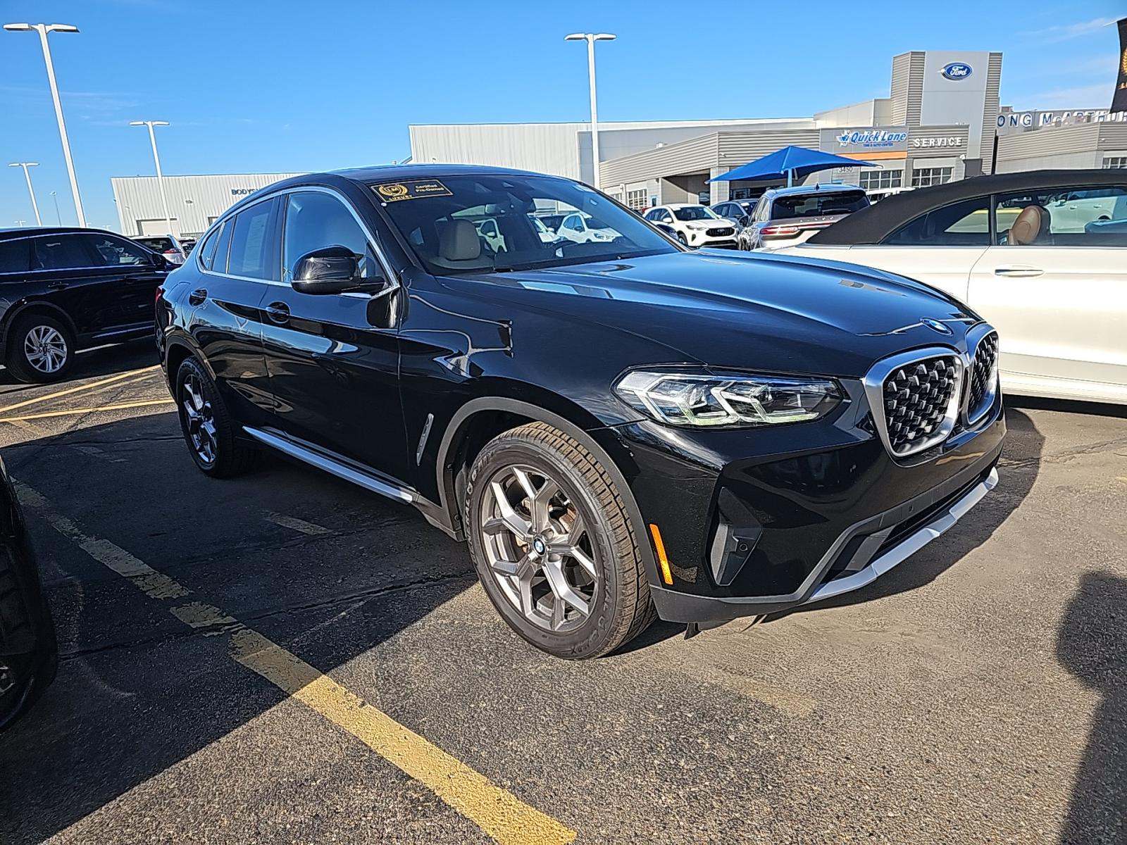 2022 BMW X4 xDrive30i AWD