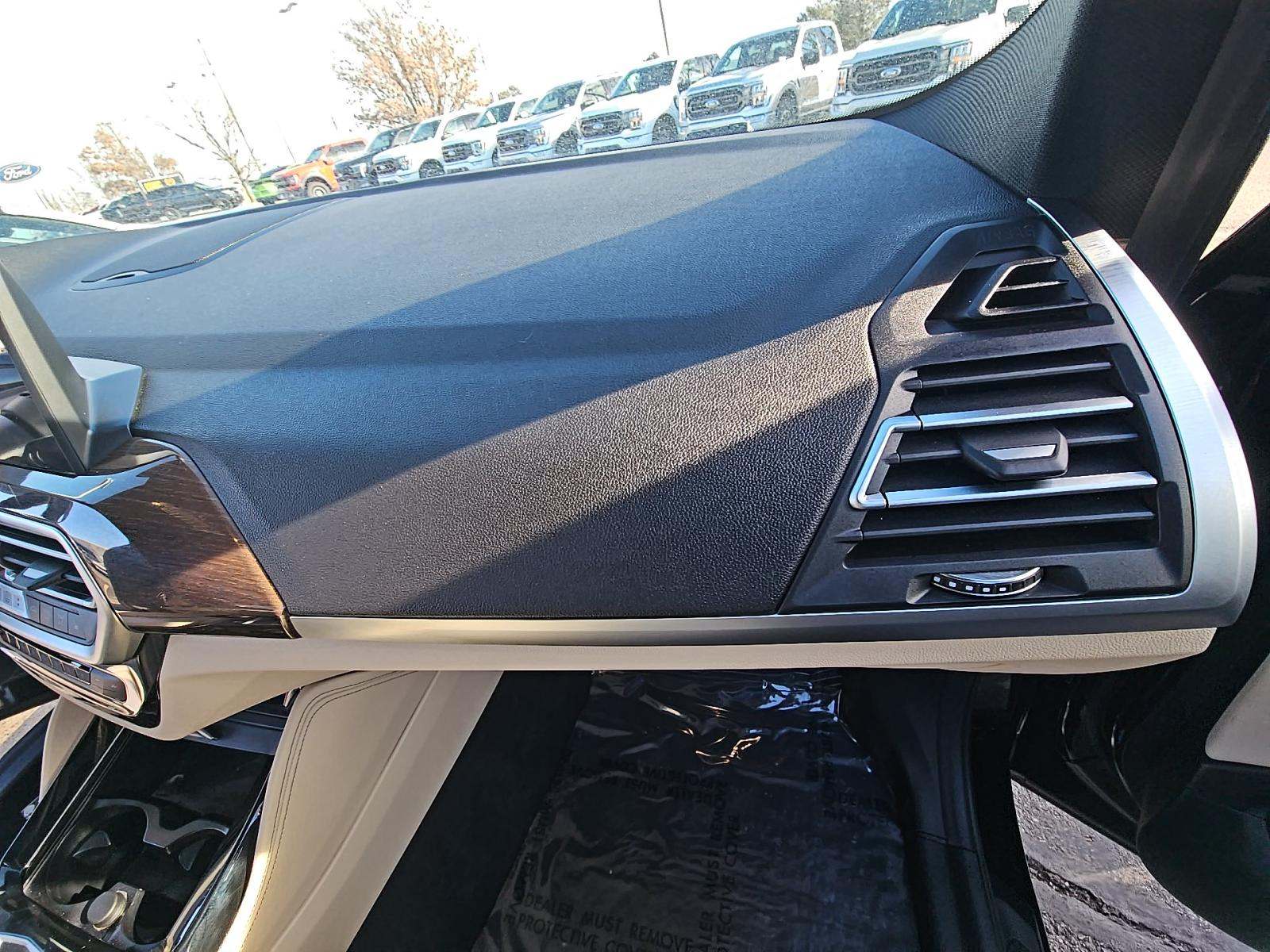 2022 BMW X4 xDrive30i AWD