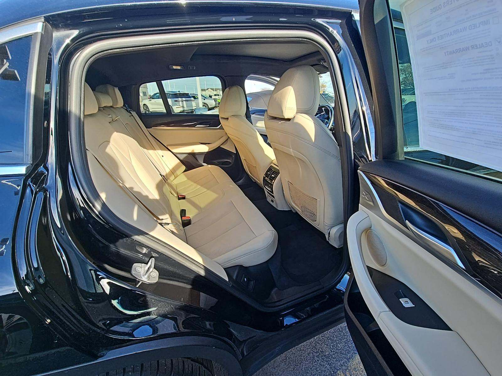 2022 BMW X4 xDrive30i AWD