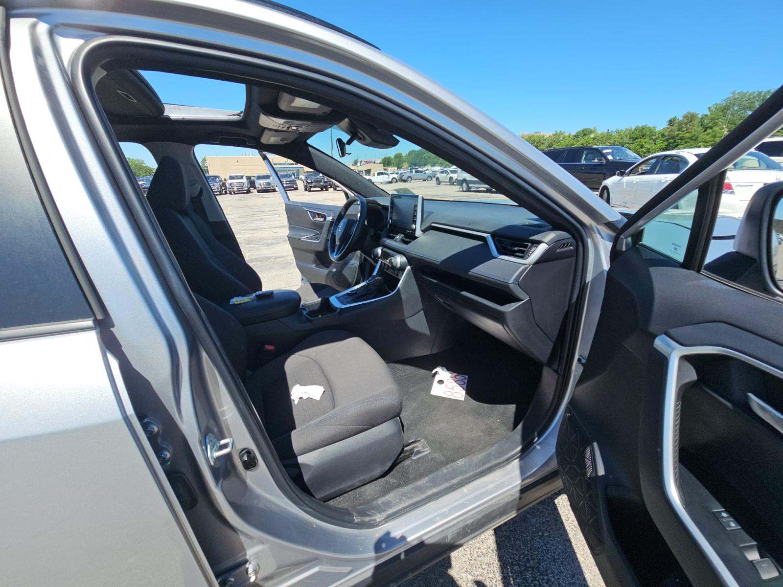 2022 Toyota RAV4 Hybrid SE AWD