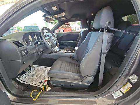2014 Dodge Challenger R/T RWD