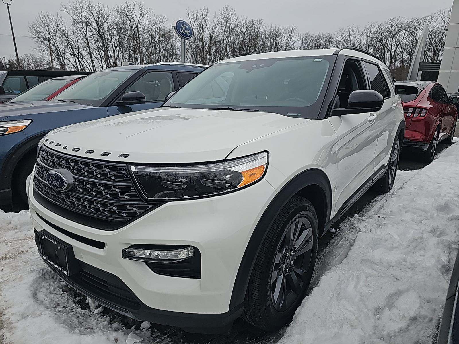 2023 Ford Explorer XLT AWD