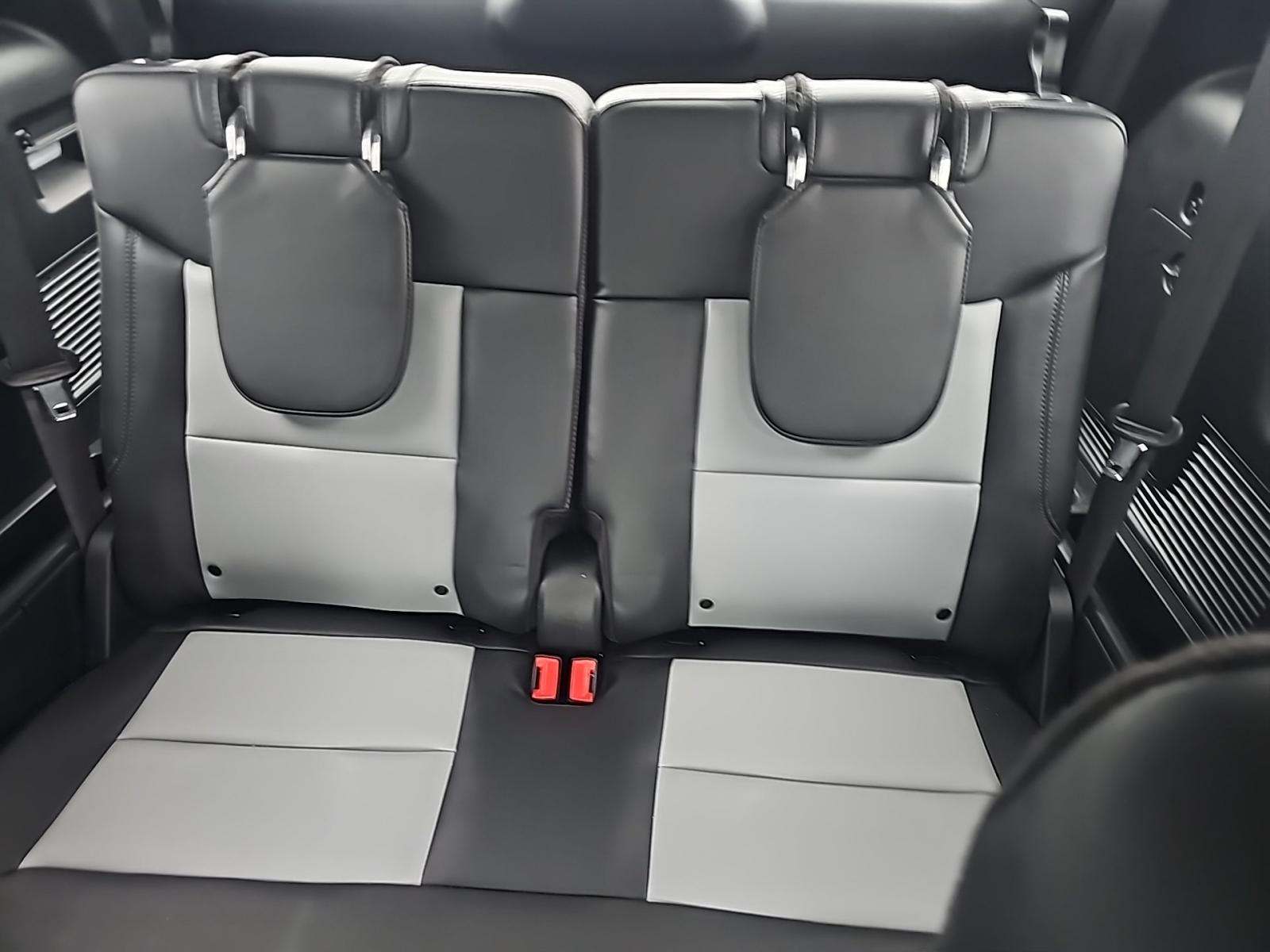 2023 Ford Explorer XLT AWD