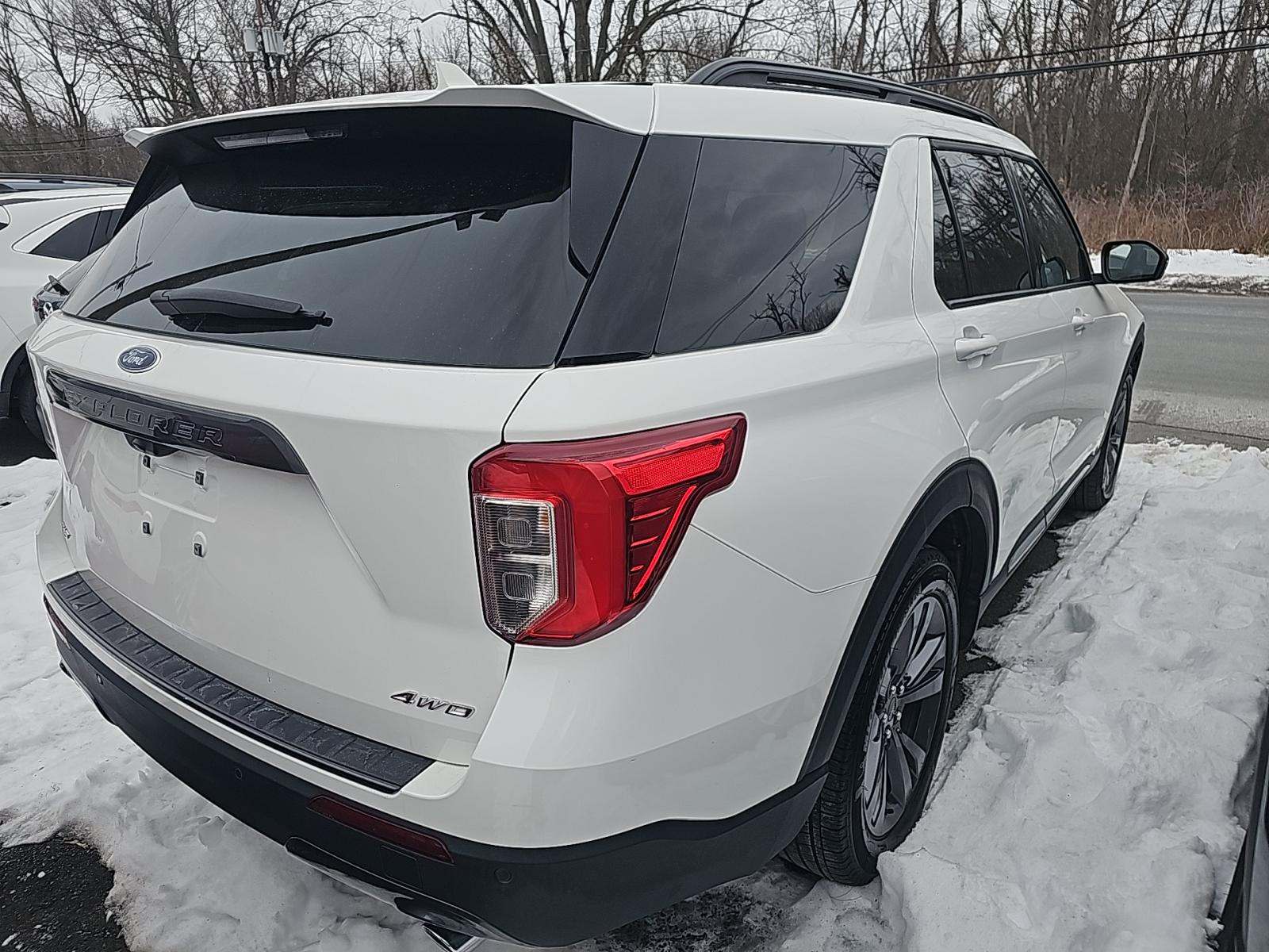 2023 Ford Explorer XLT AWD