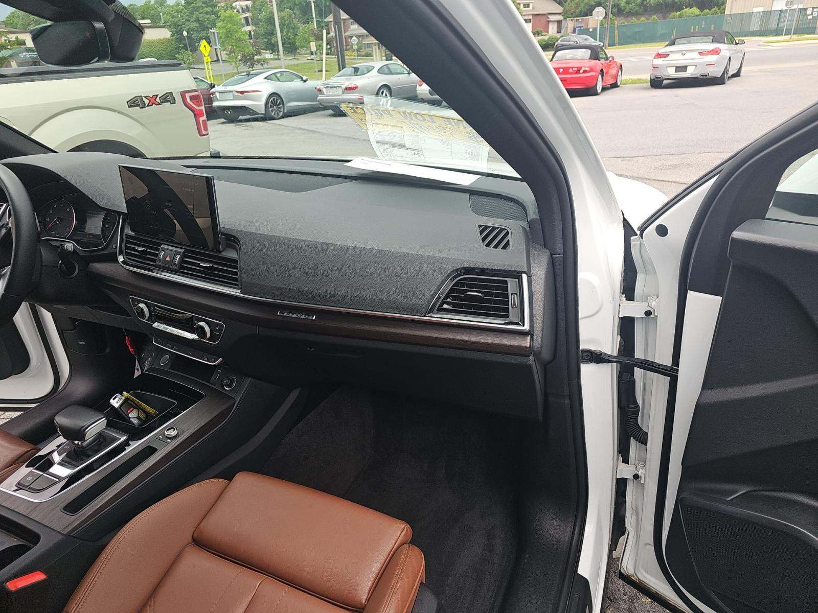 2024 Audi Q5 S line Premium AWD