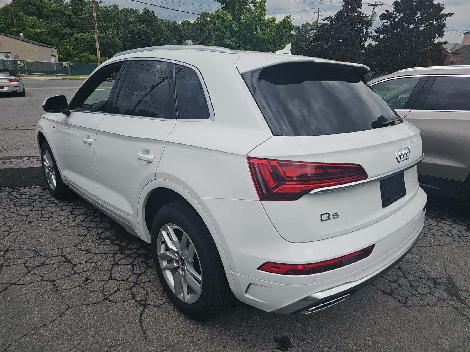 2024 Audi Q5 S line Premium AWD