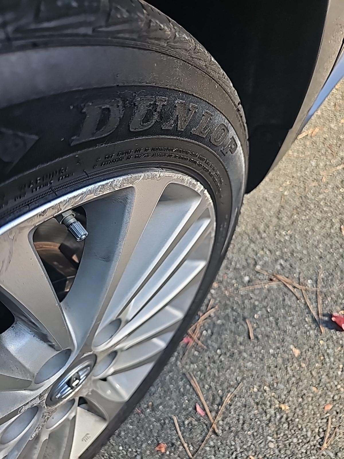 2015 Toyota Avalon Hybrid Limited FWD