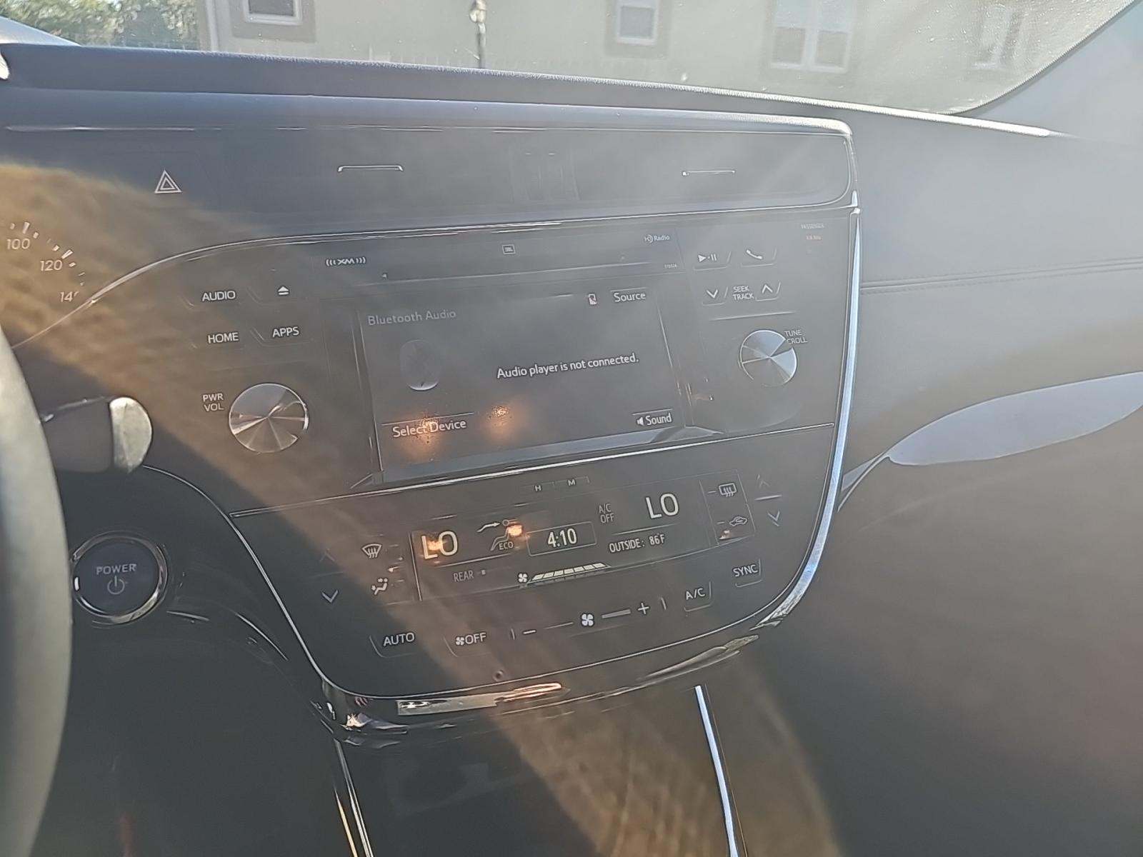 2015 Toyota Avalon Hybrid Limited FWD