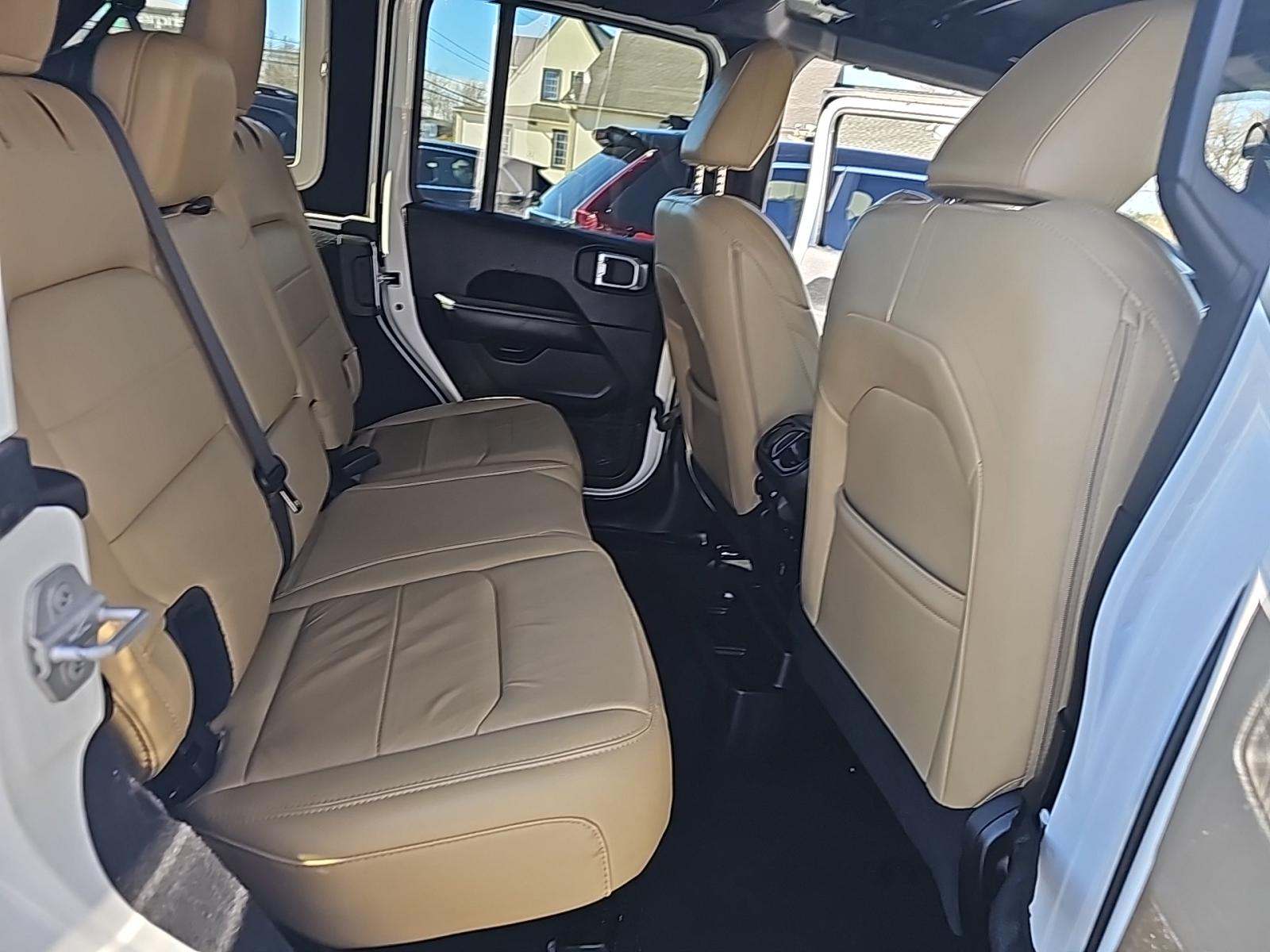 2019 Jeep Wrangler Unlimited Sahara AWD