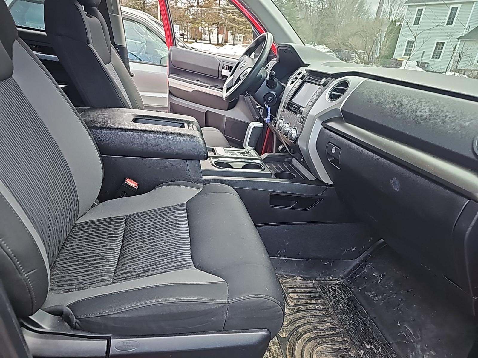 2014 Toyota Tundra SR5 AWD