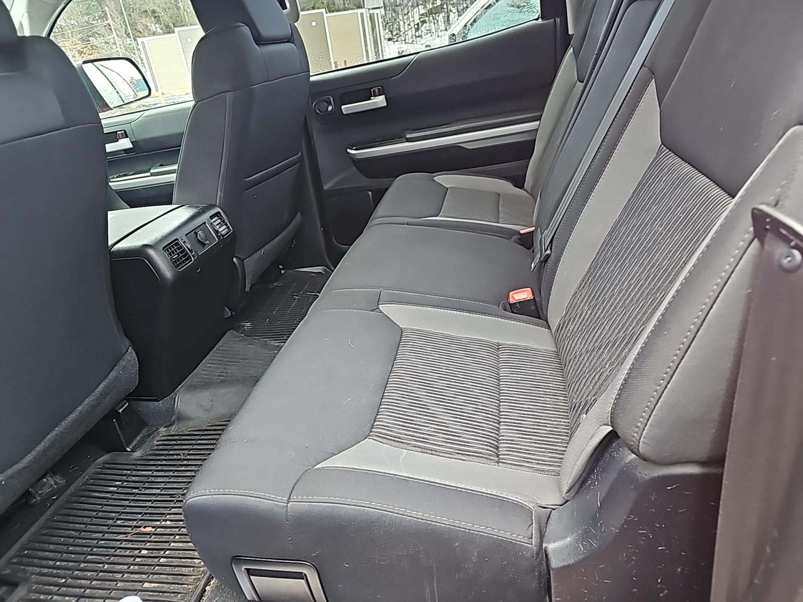 2014 Toyota Tundra SR5 AWD