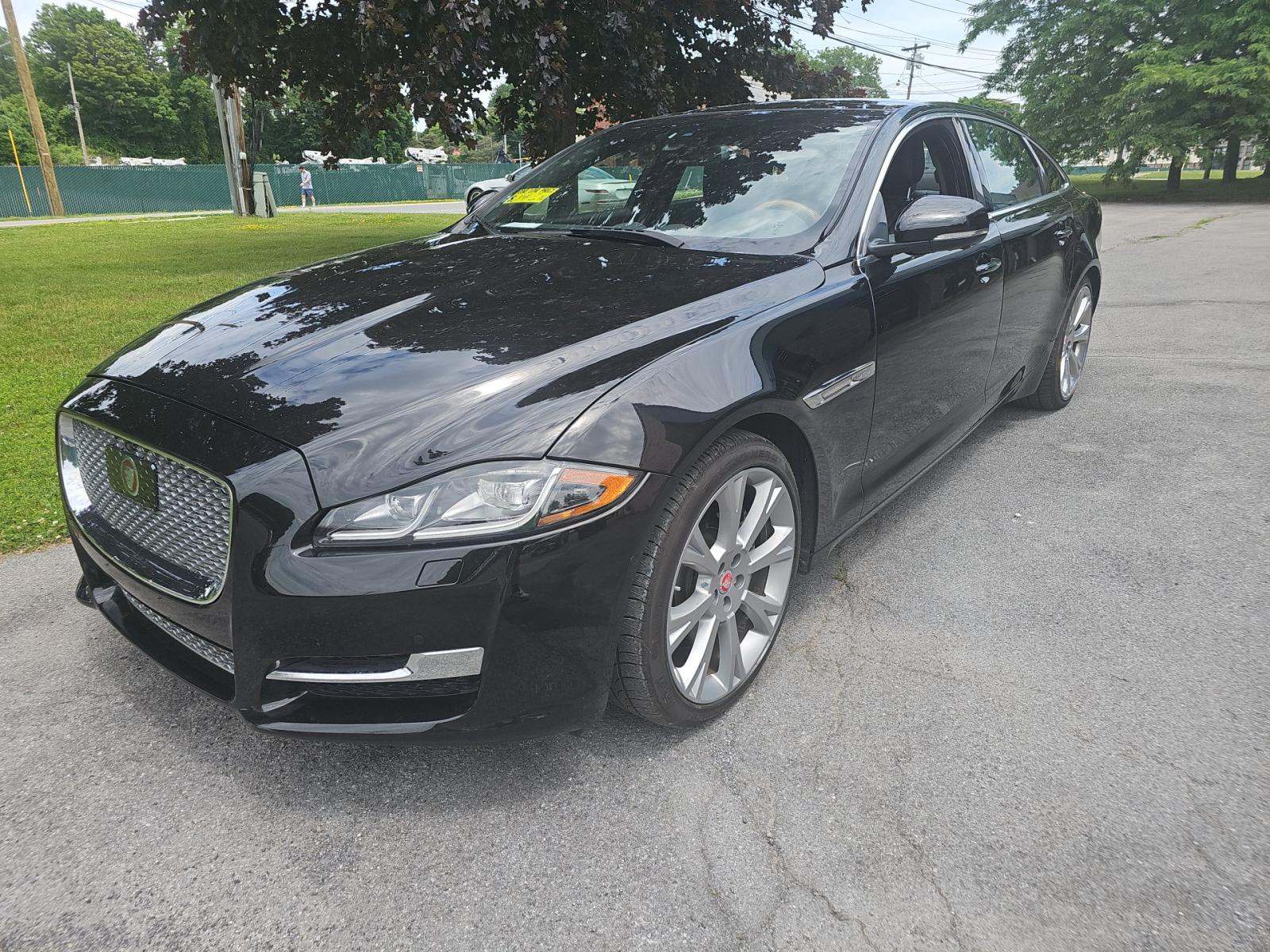 2017 Jaguar XJ L Portfolio AWD
