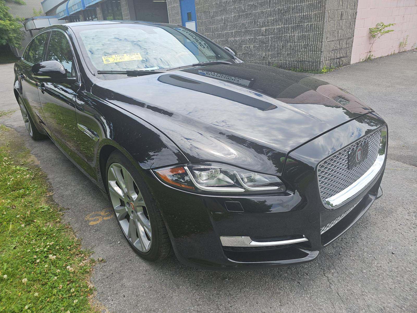 2017 Jaguar XJ L Portfolio AWD