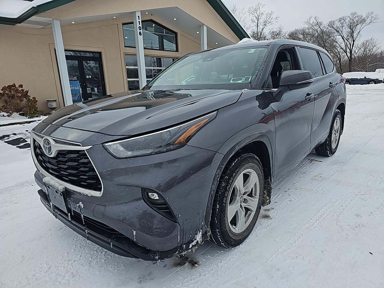 2022 Toyota Highlander LE AWD