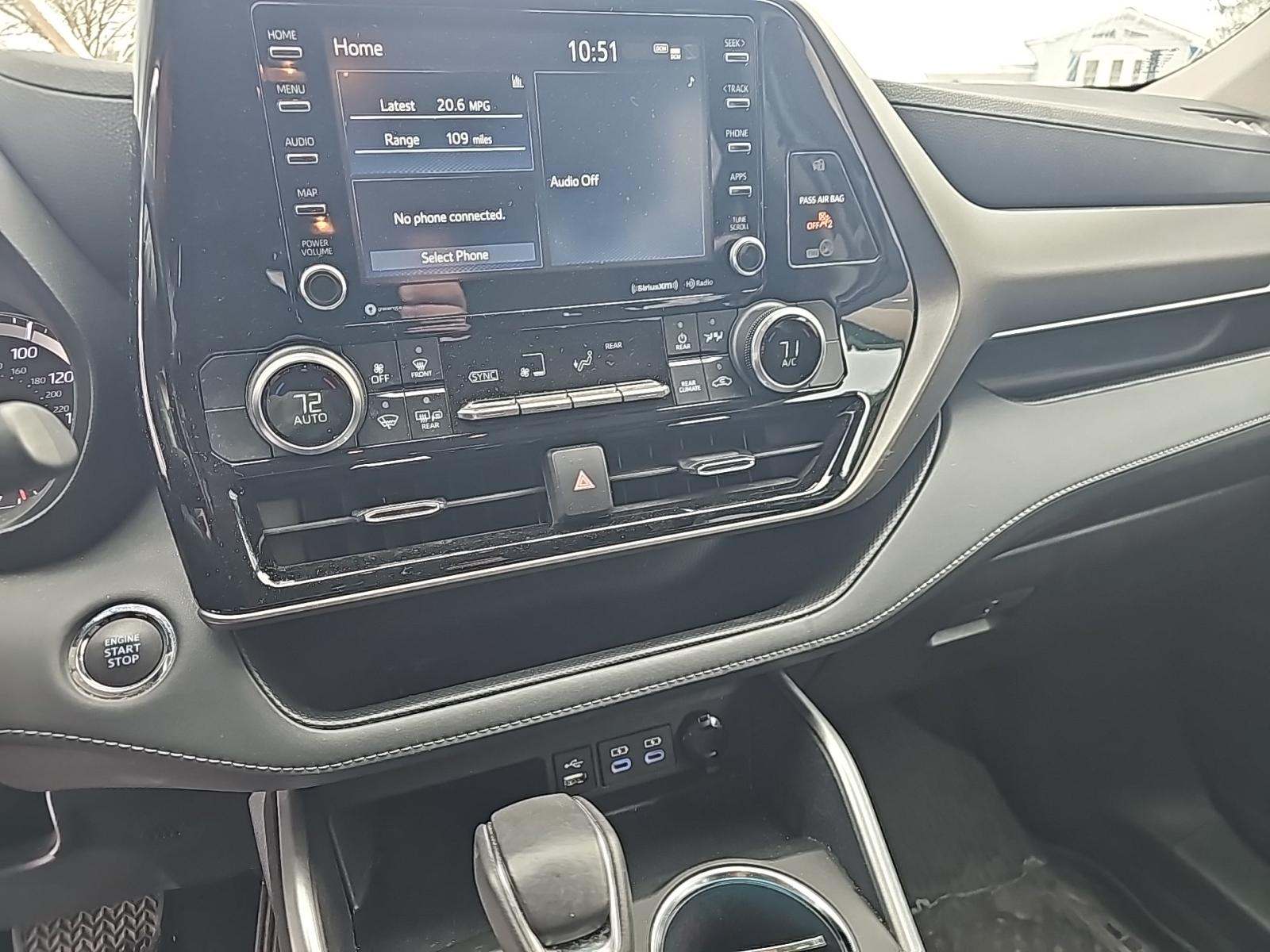 2022 Toyota Highlander LE AWD