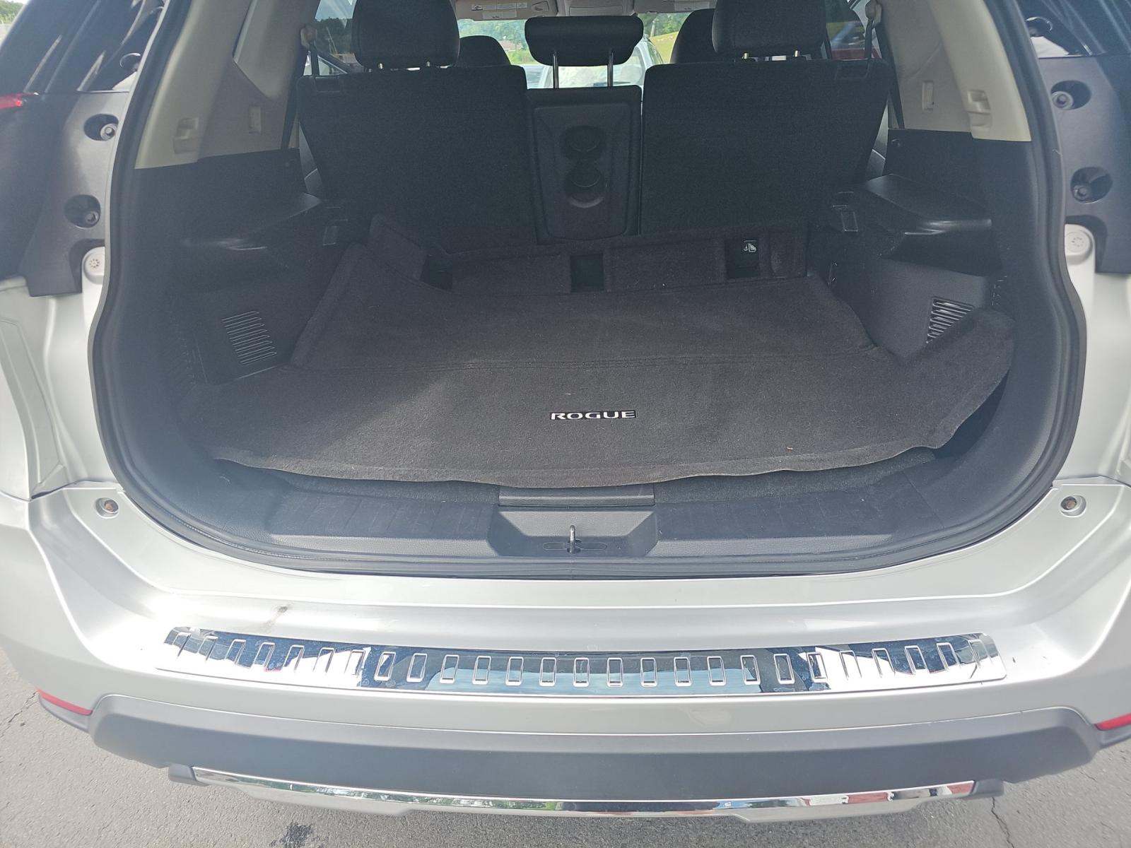 2017 Nissan Rogue SL FWD