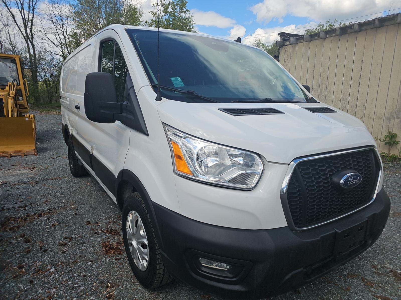 FORD TRANSIT 250 - 4