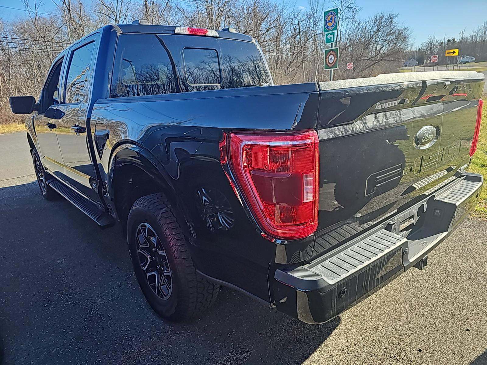 2022 Ford F-150 XLT AWD
