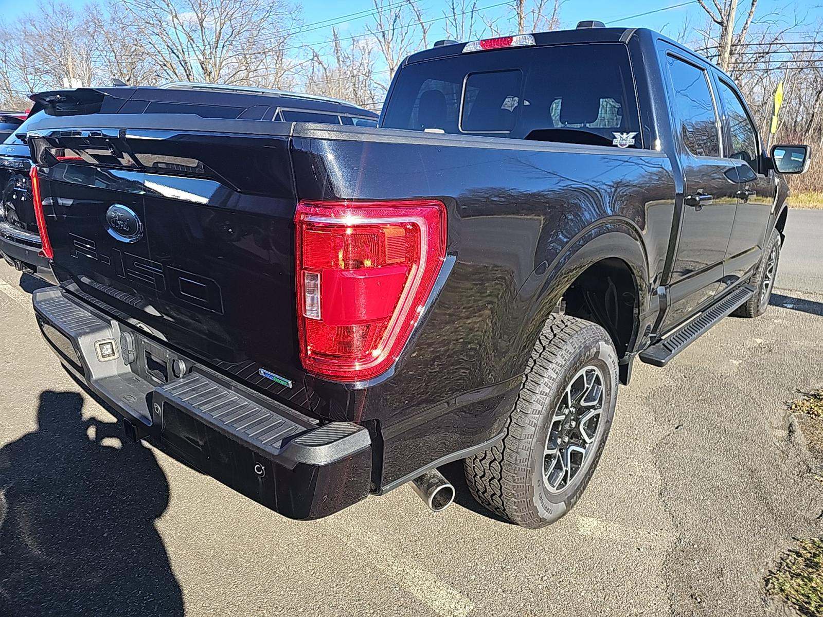 2022 Ford F-150 XLT AWD