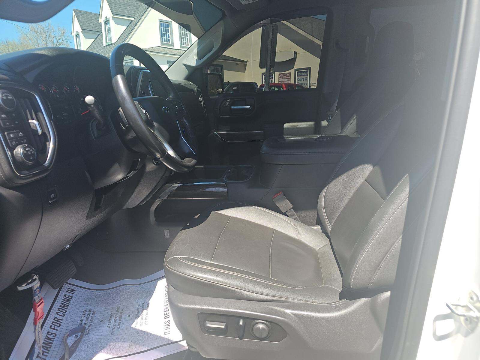 CHEVROLET SILVERADO - 6