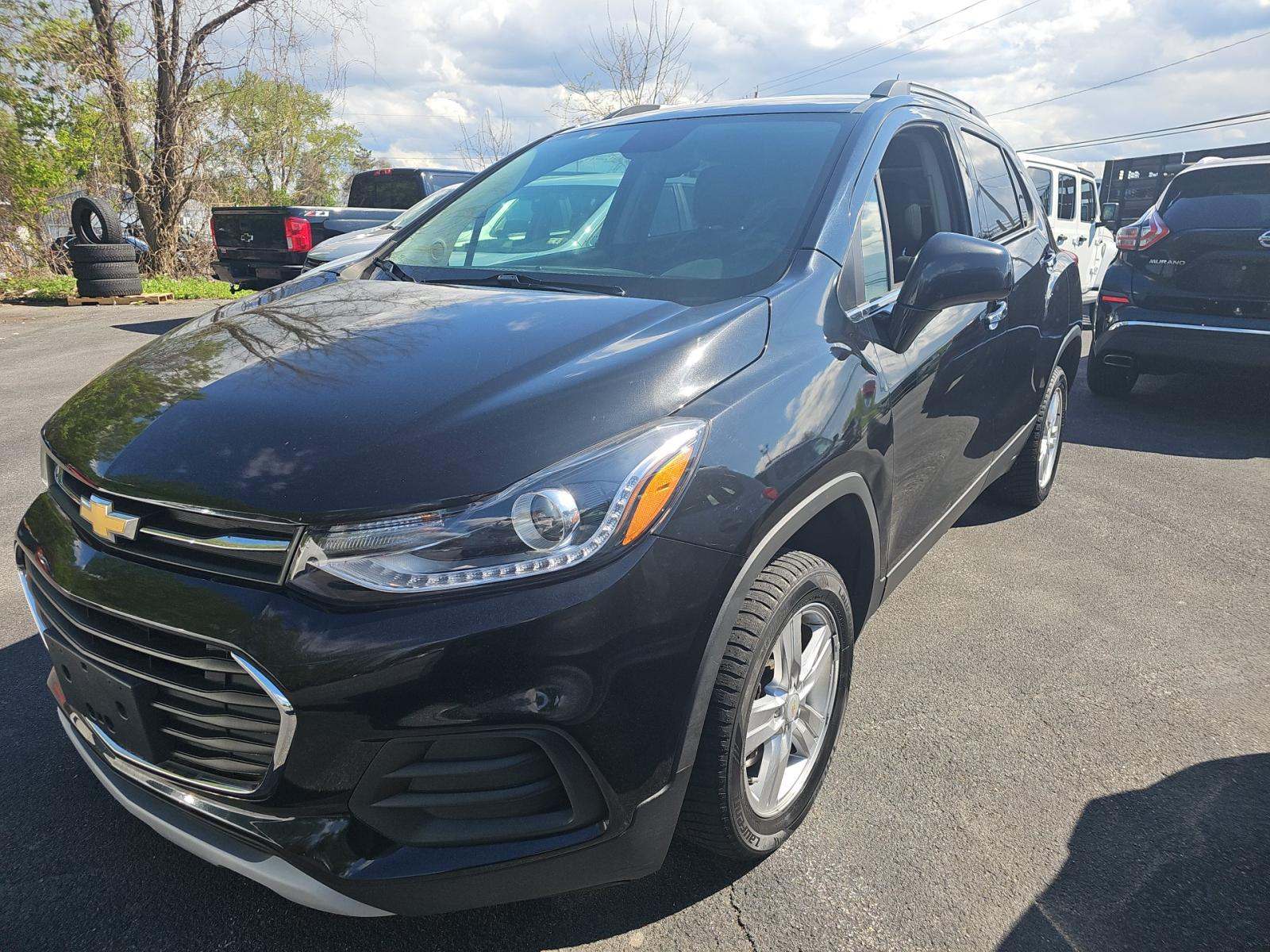CHEVROLET TRAX - 1