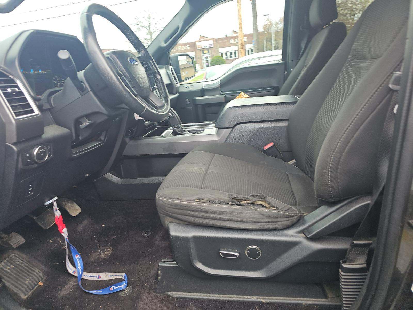 FORD F-150 - 6