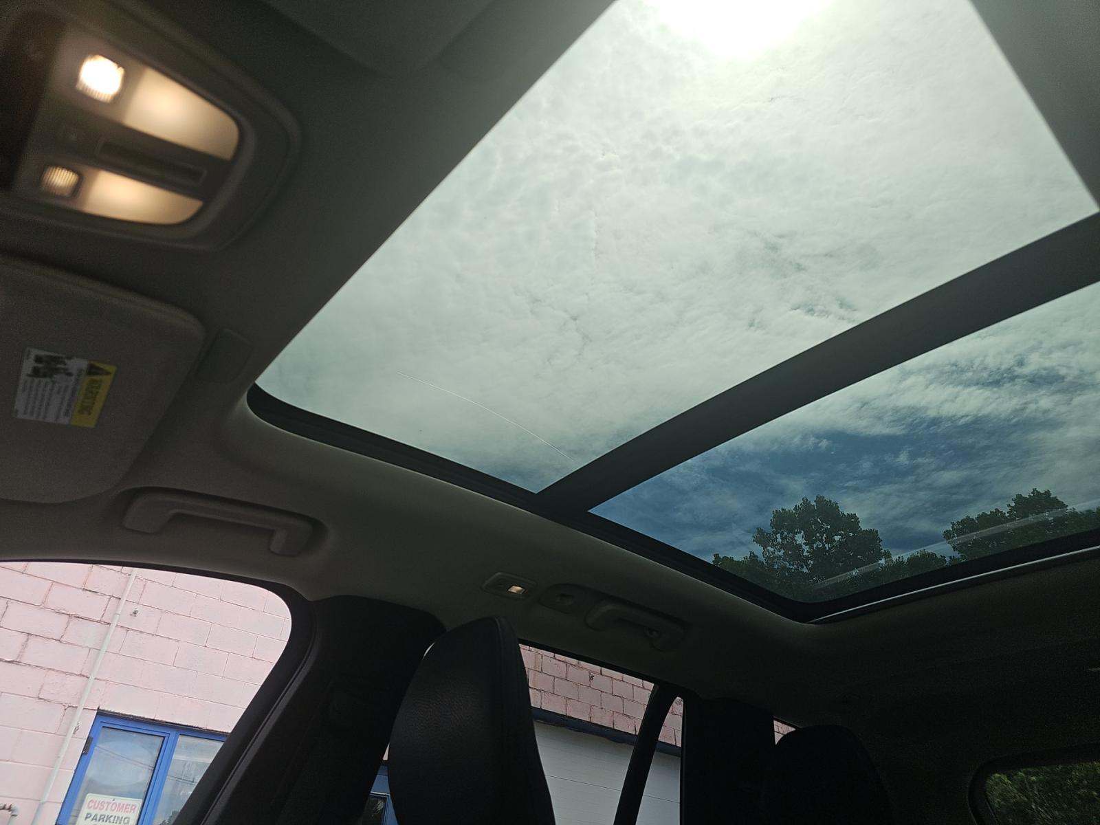 2023 Volvo XC90 B6 Plus AWD