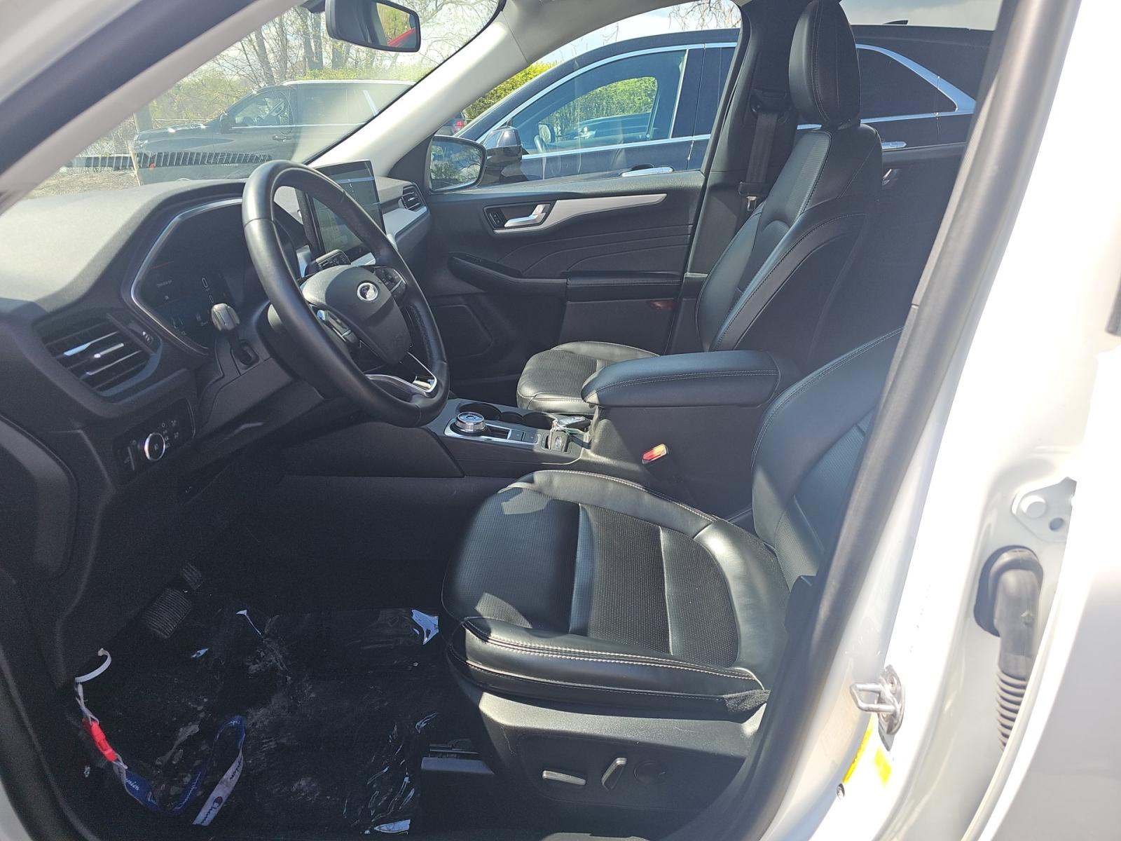 FORD ESCAPE - 6