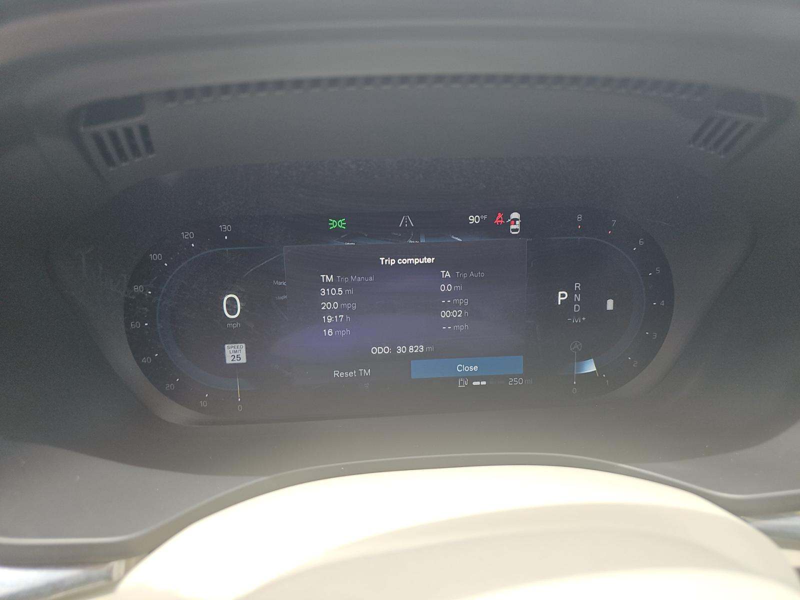 2023 Volvo XC60 B5 Core AWD