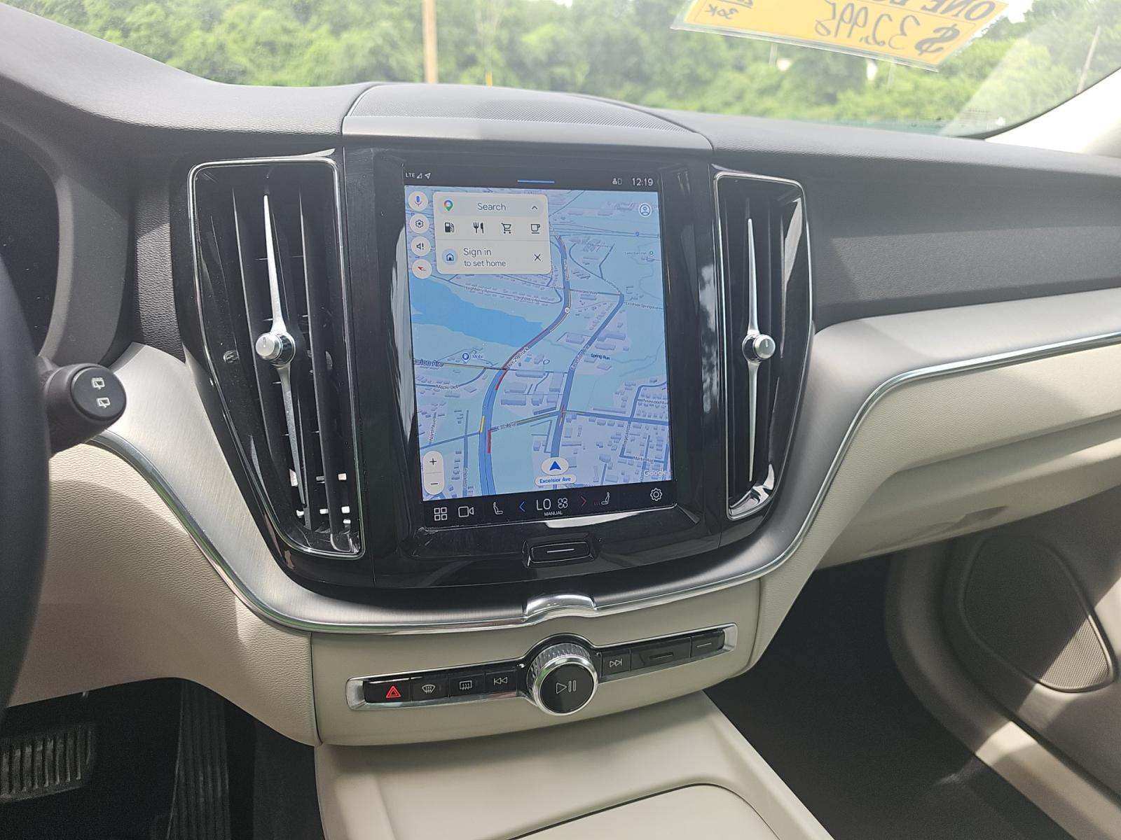 2023 Volvo XC60 B5 Core AWD