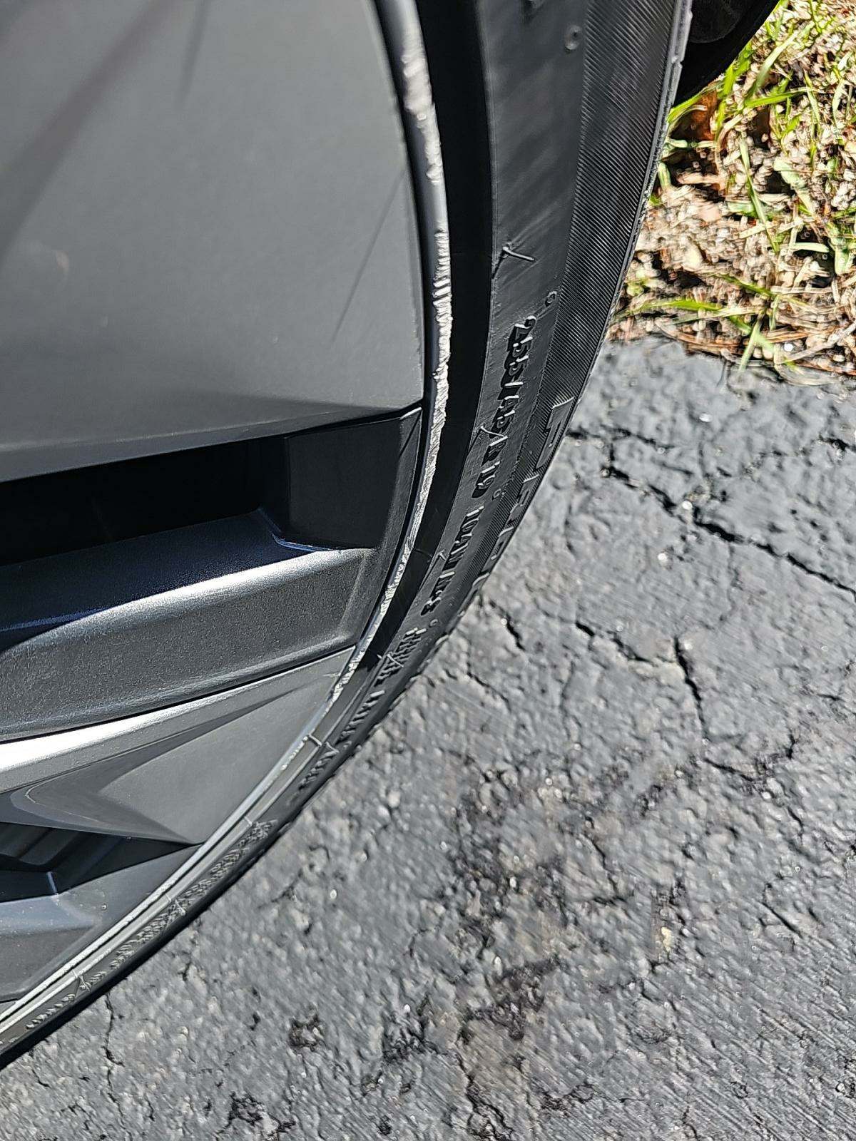 2023 Tesla Model Y Long Range AWD