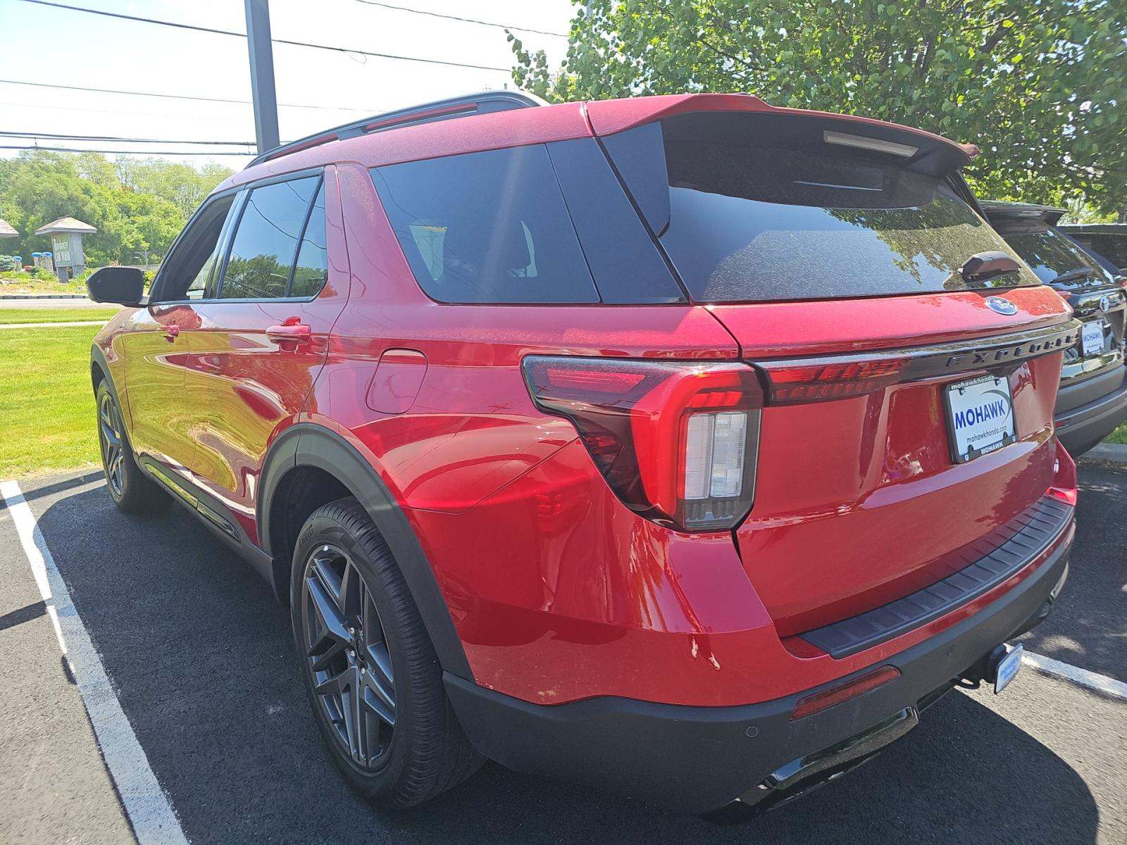 FORD EXPLORER - 2