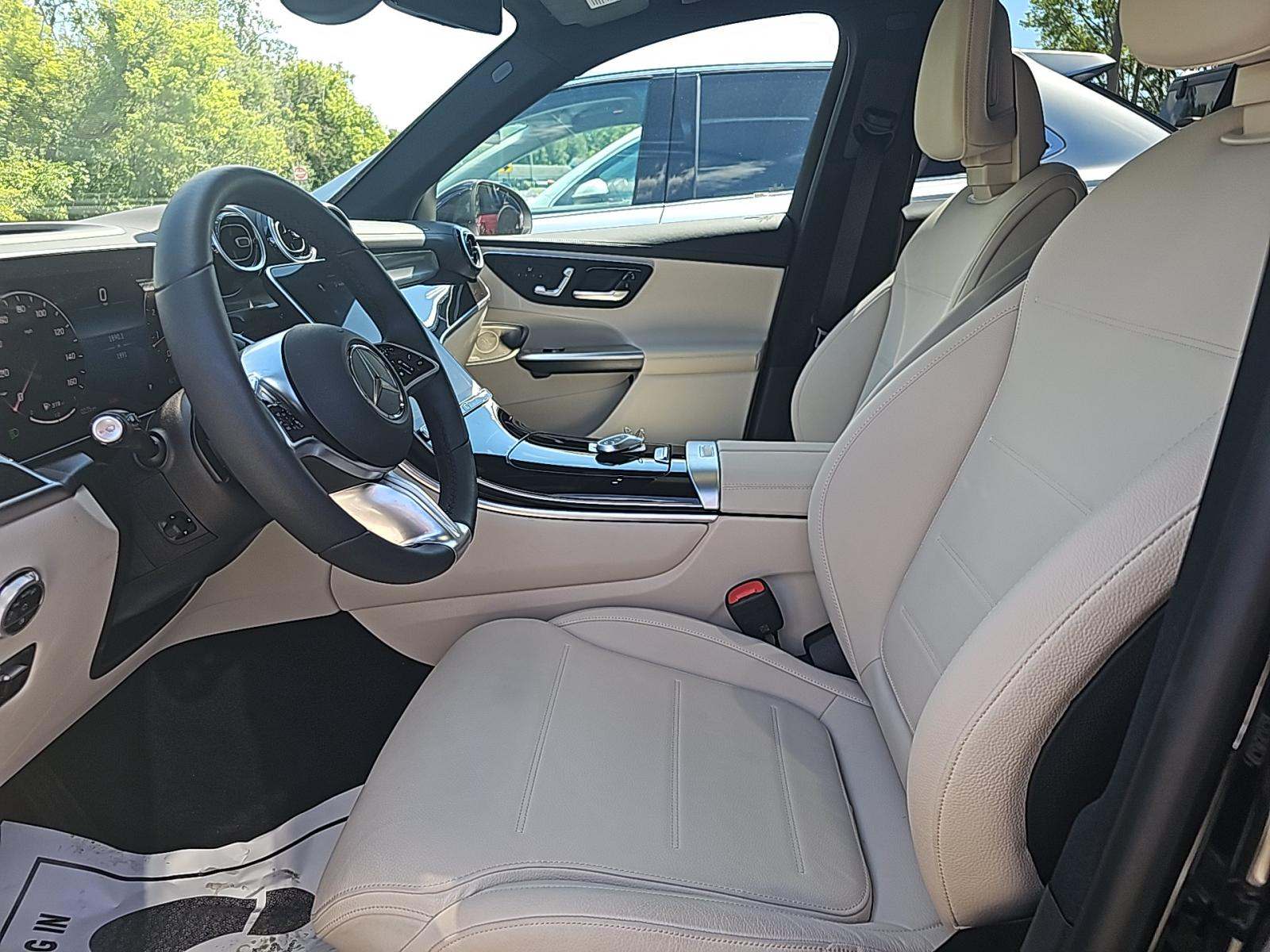 2024 Mercedes-Benz GLC GLC 300 AWD