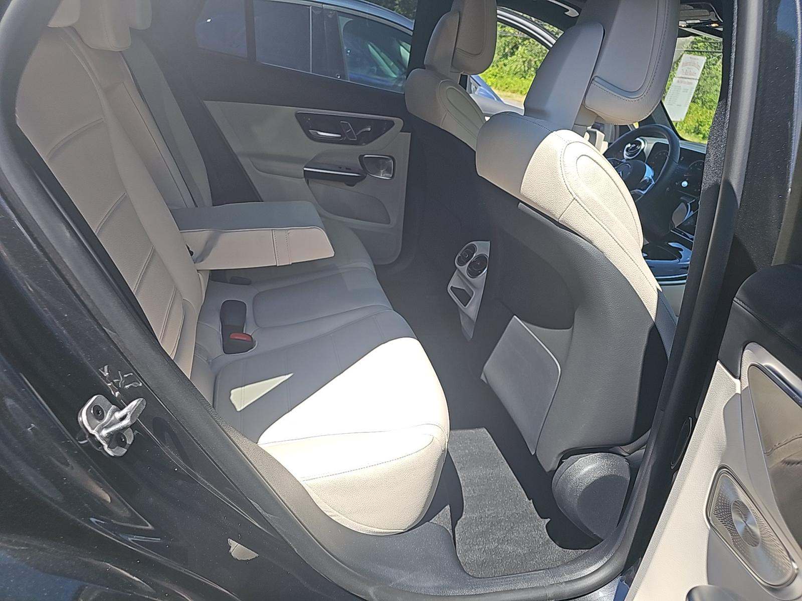 2024 Mercedes-Benz GLC GLC 300 AWD