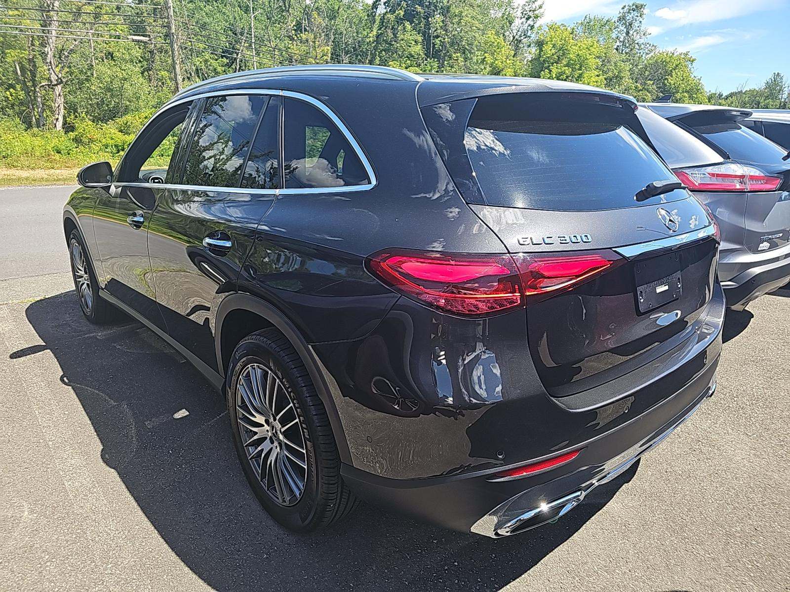 2024 Mercedes-Benz GLC GLC 300 AWD