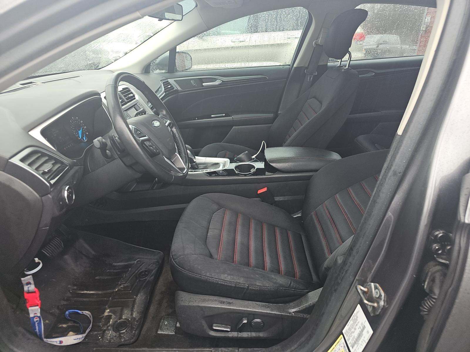 FORD FUSION - 6