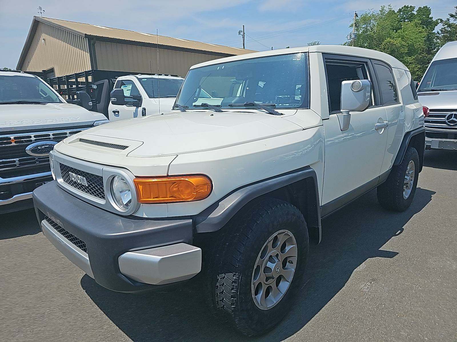 2011 Toyota FJ Cruiser Base AWD