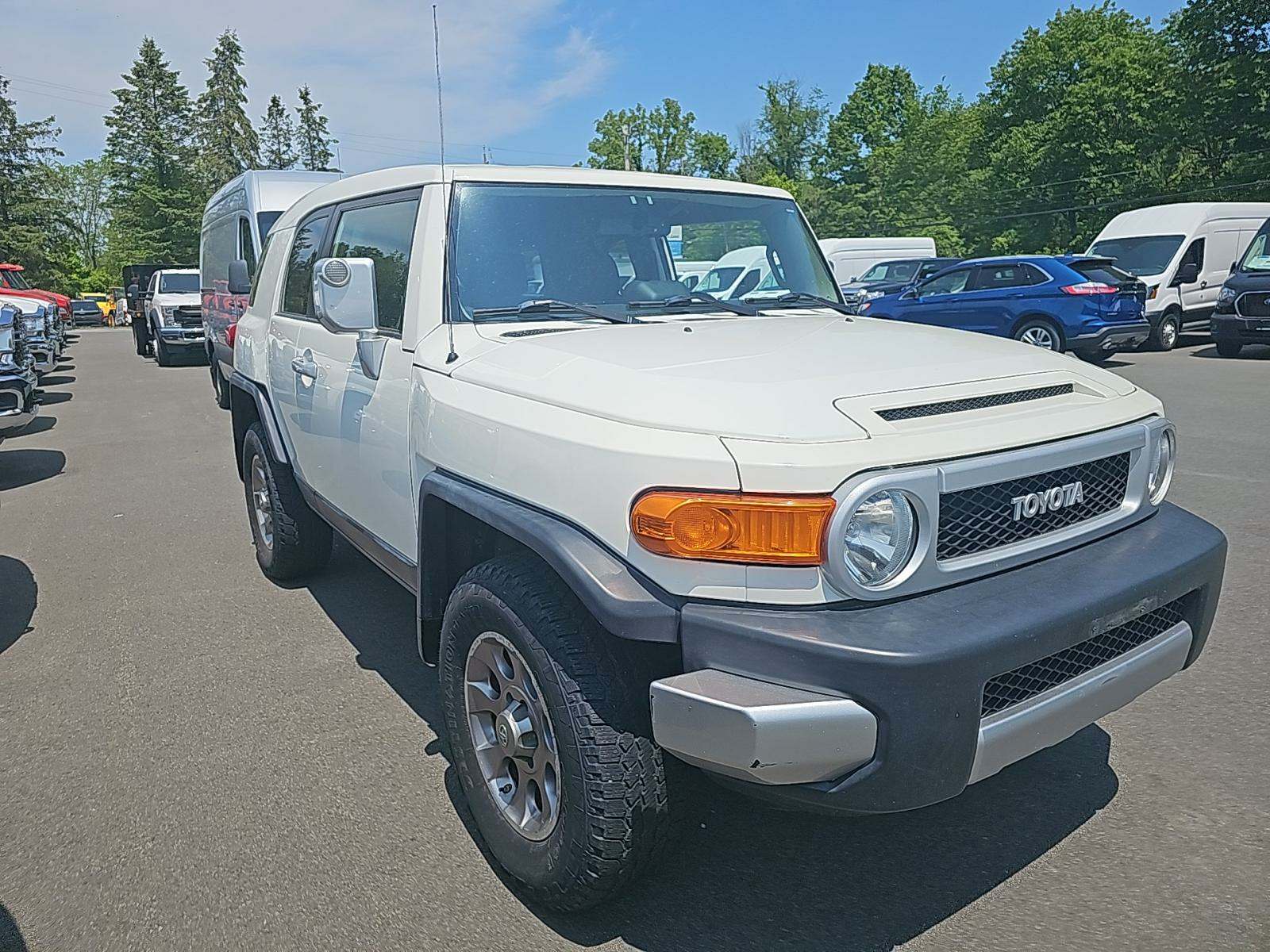 2011 Toyota FJ Cruiser Base AWD