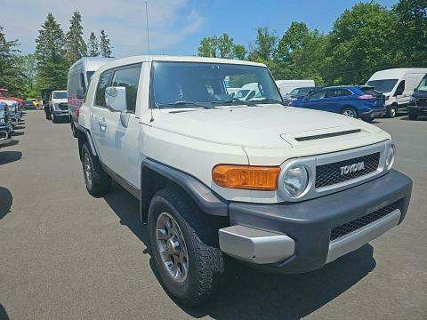 2011 Toyota FJ Cruiser Base AWD