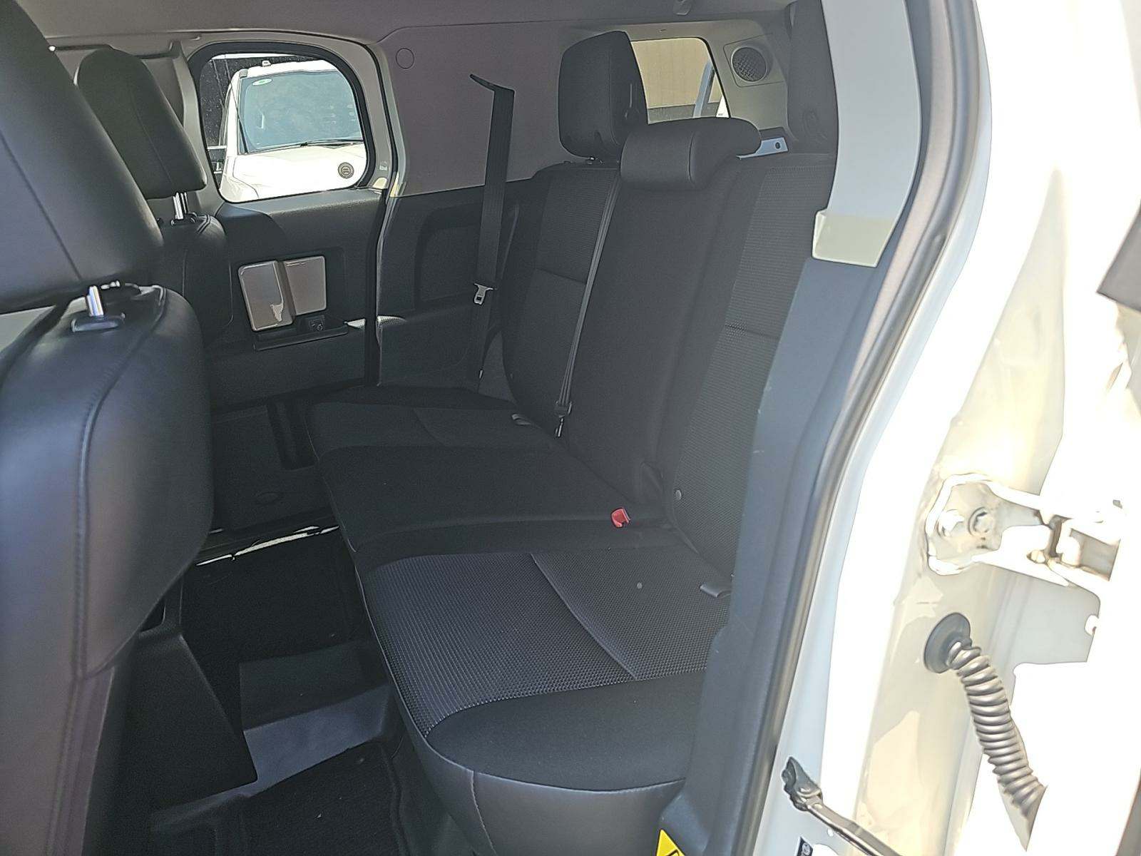 2011 Toyota FJ Cruiser Base AWD