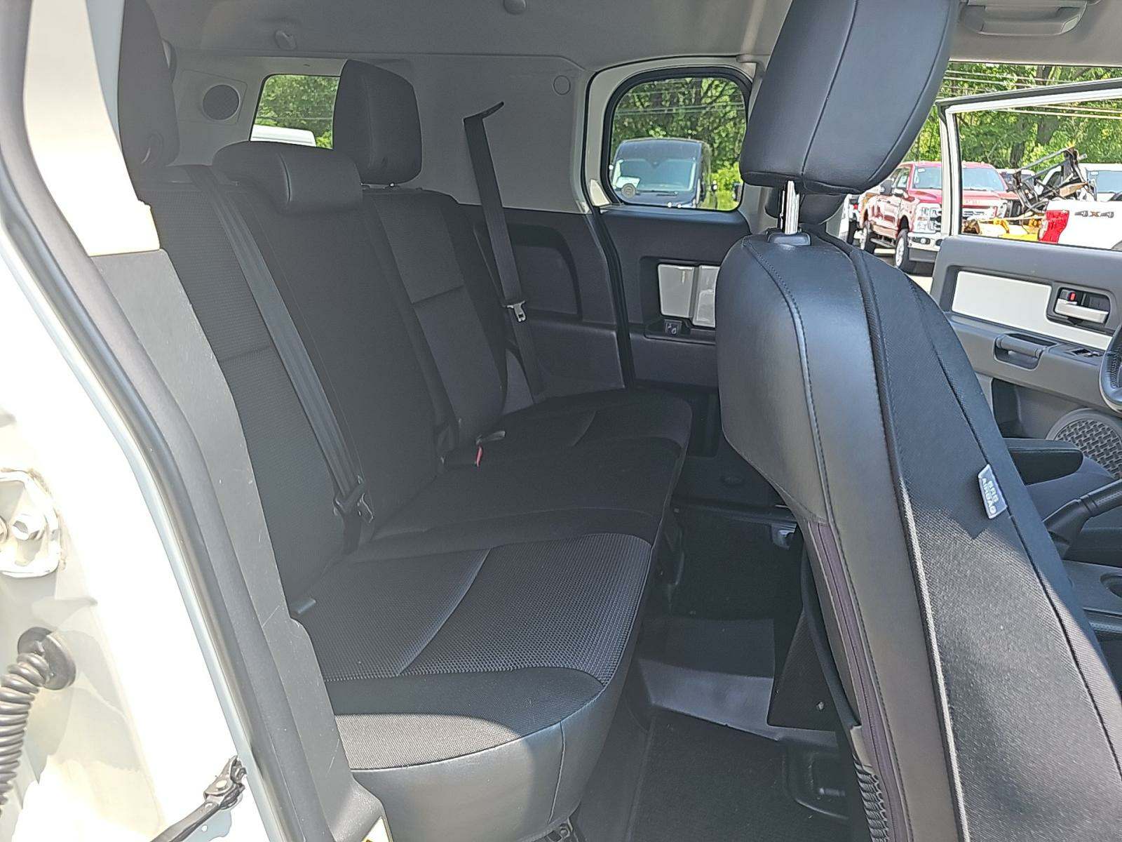 2011 Toyota FJ Cruiser Base AWD