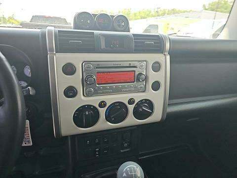 2011 Toyota FJ Cruiser Base AWD